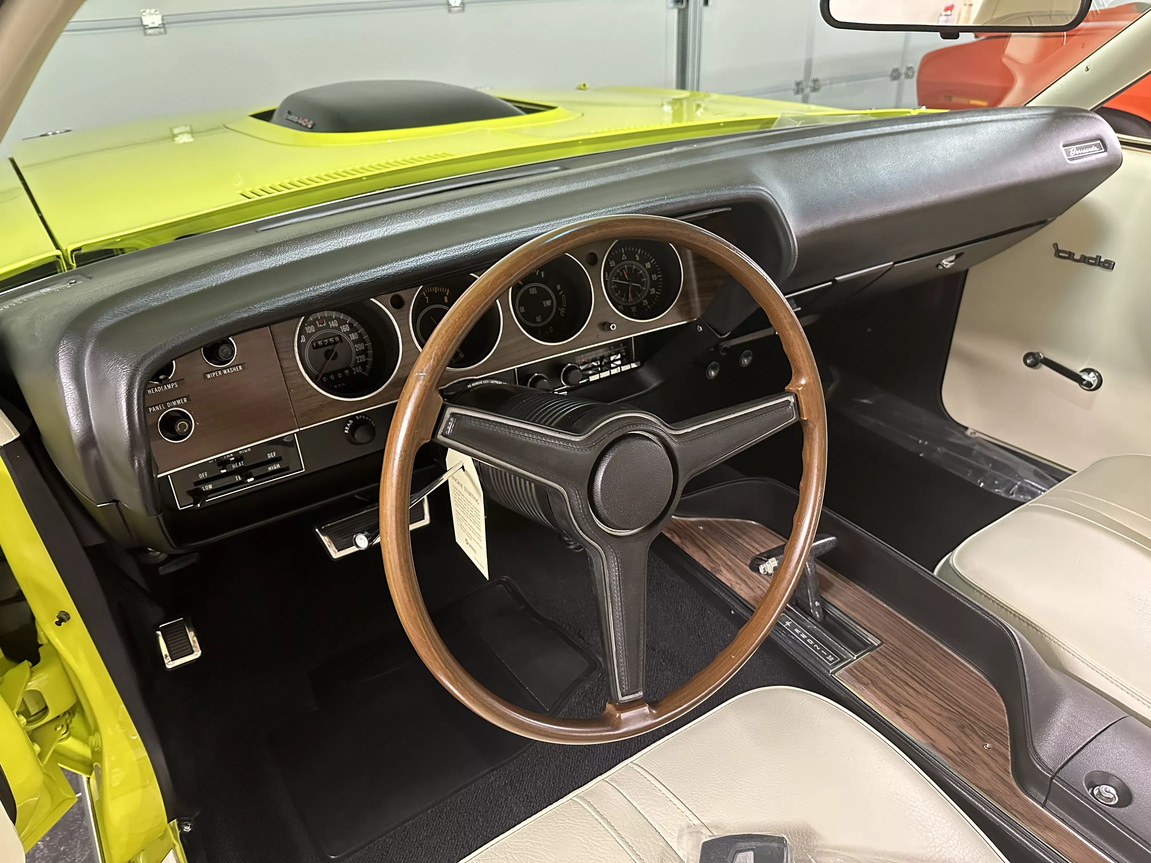 Top-Auto-Oerlikon - Showroom
